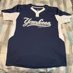 Yankees Navy and White Shirt Sleeve Shirt